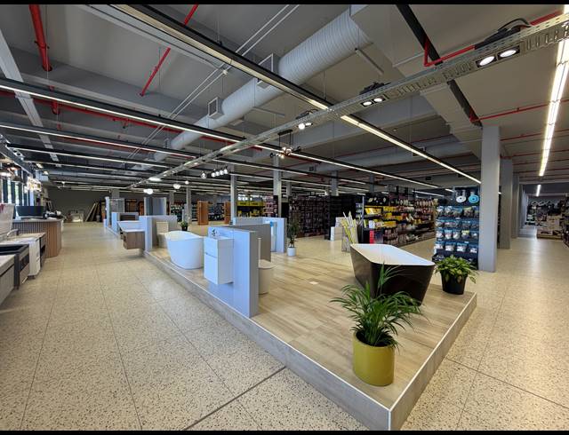 2,500M² RETAIL TO LET IN AUDAS ESTATE
